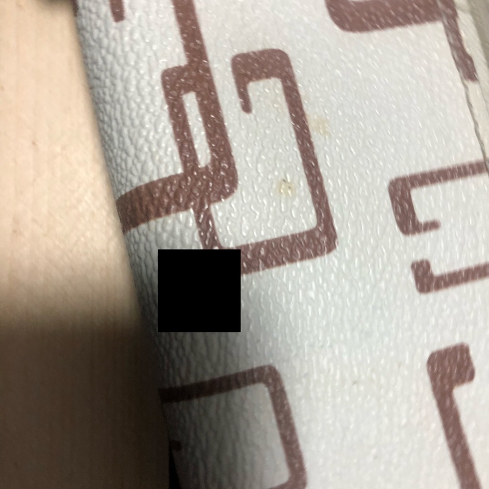 GUESS wallet - Picture 4 of 7